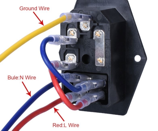 Netzschalter 10A 250V AC für Kaltgerätekabel